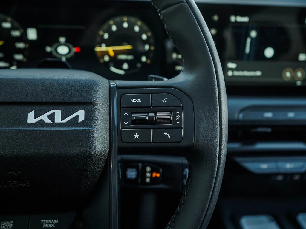 New 2027 Terrain Brown Kia X-PRO SX AWD image 23