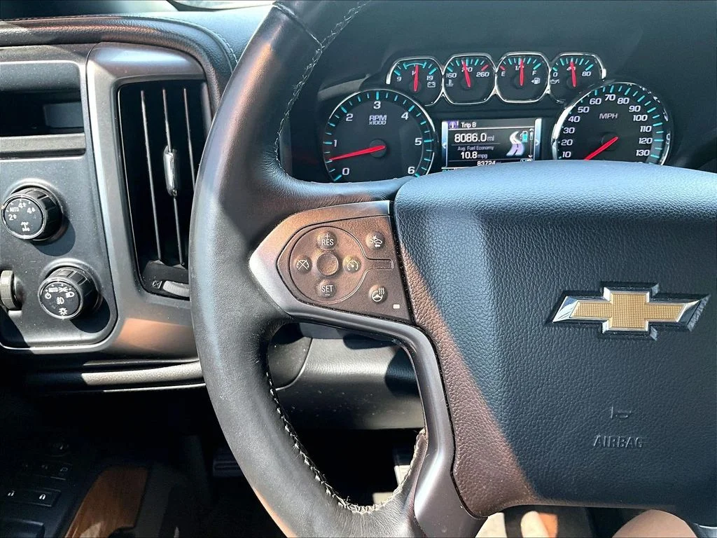 Used 2015 Black Chevrolet LTZ image 18
