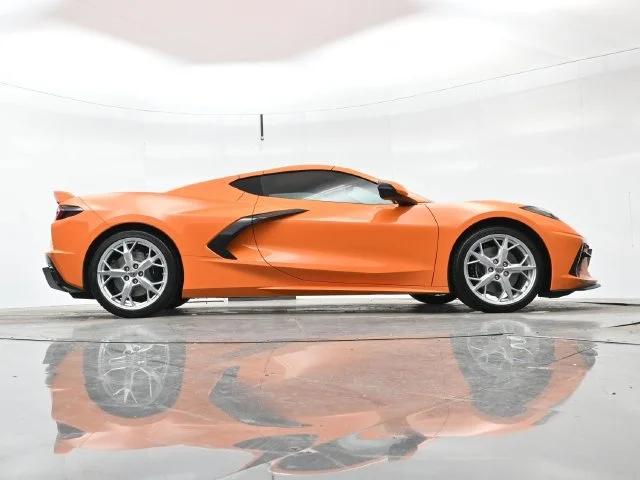 Used 2023 AMPLIFY ORANGE TINTCOAT Chevrolet 3LT image 28
