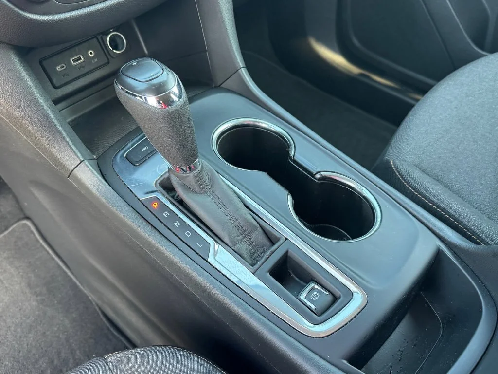 Used 2020 Blue Chevrolet LT image 26