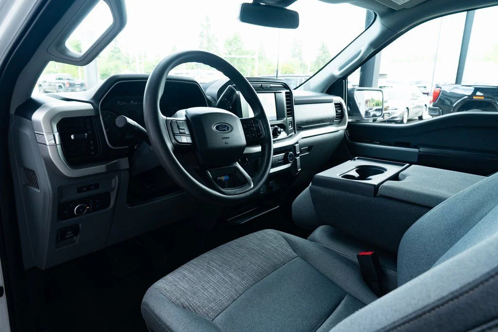 Used 2022 White Ford XLT image 22