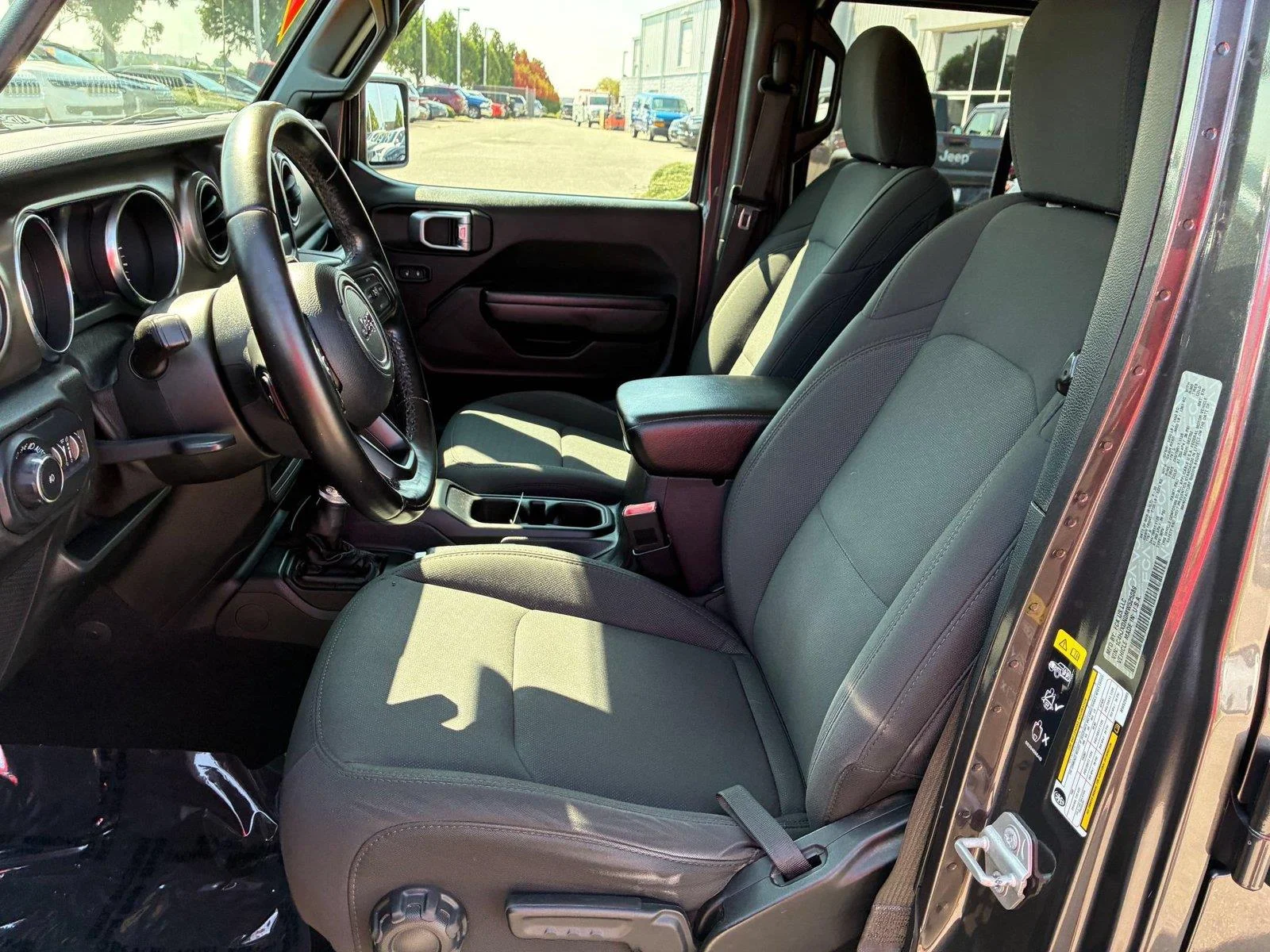 Used 2021 Granite Crystal Metallic Clearcoat Jeep Unlimited Sport S image 12