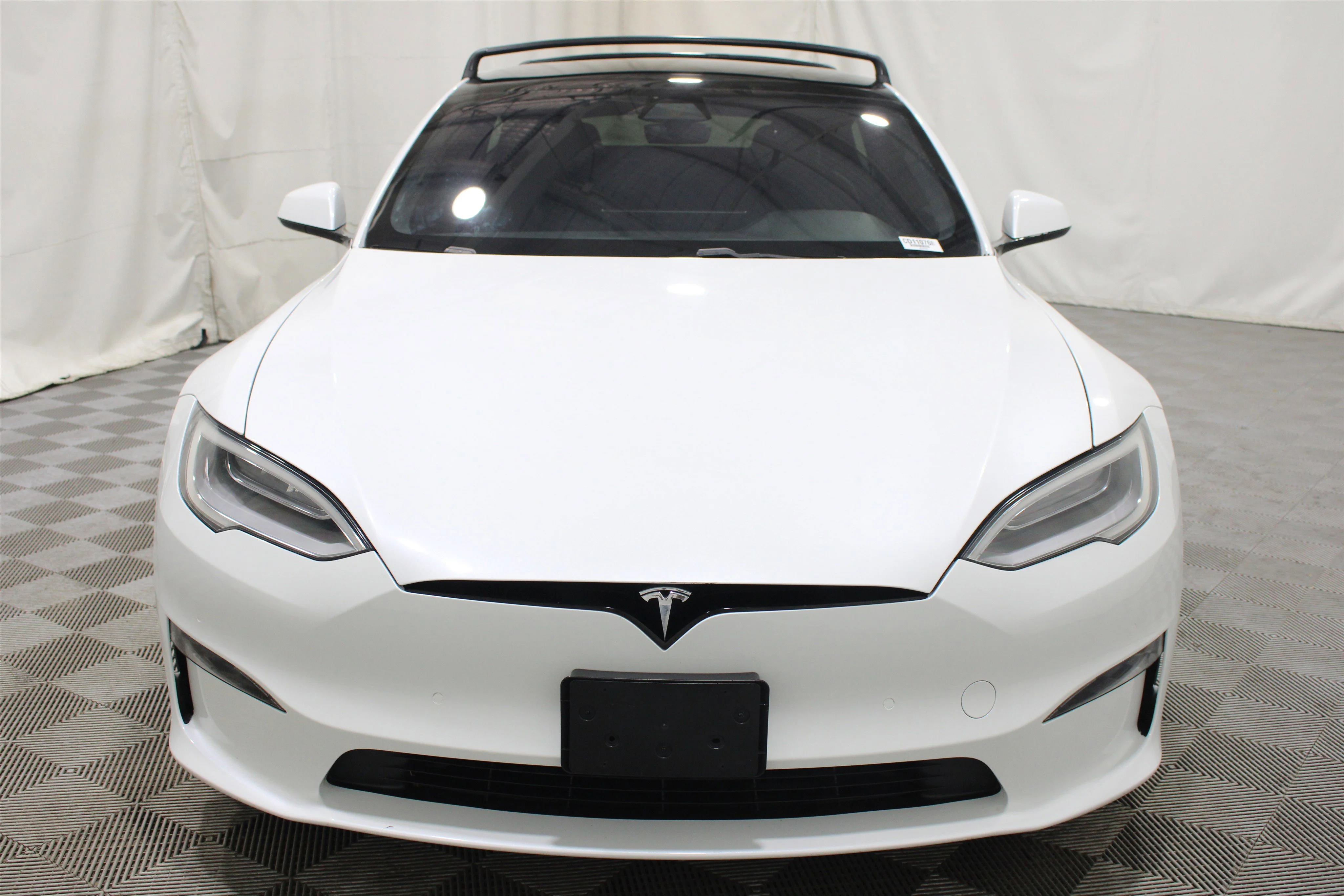 Used 2021 Pearl White Multi-Coat Tesla Plaid image 29