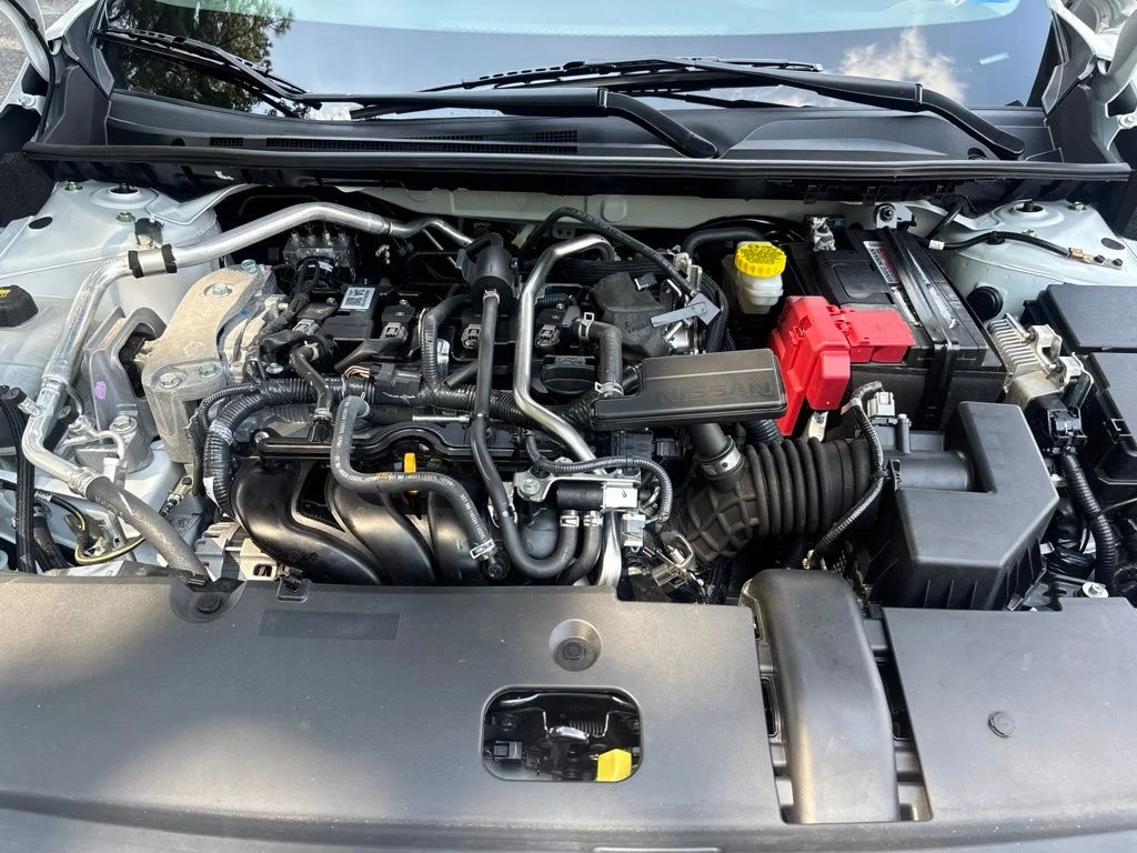Used 2025 White Nissan SV image 41