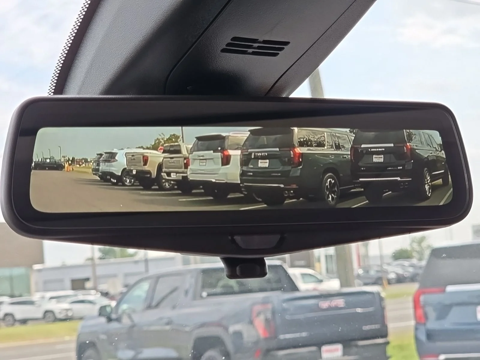 Used 2020 Red Chevrolet High Country image 52