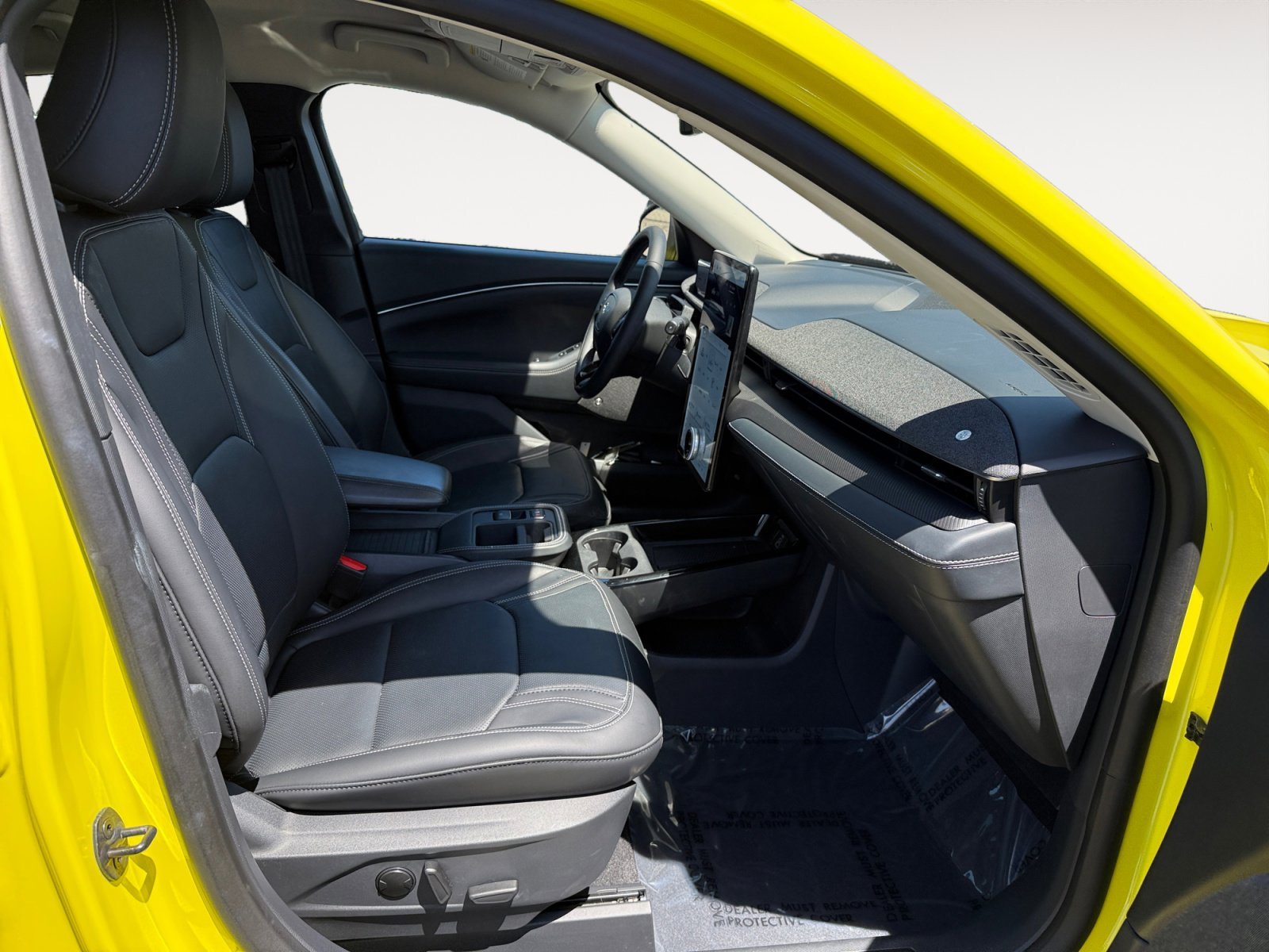 Certified Used 2025 Yellow Ford Premium image 19