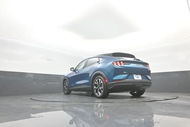New 2026 Blue Ford Select image 36