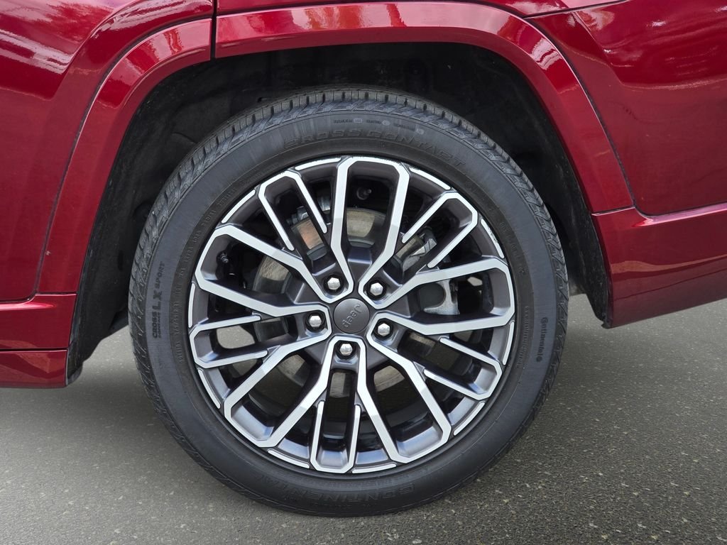 Used 2025 Red Jeep Summit image 39