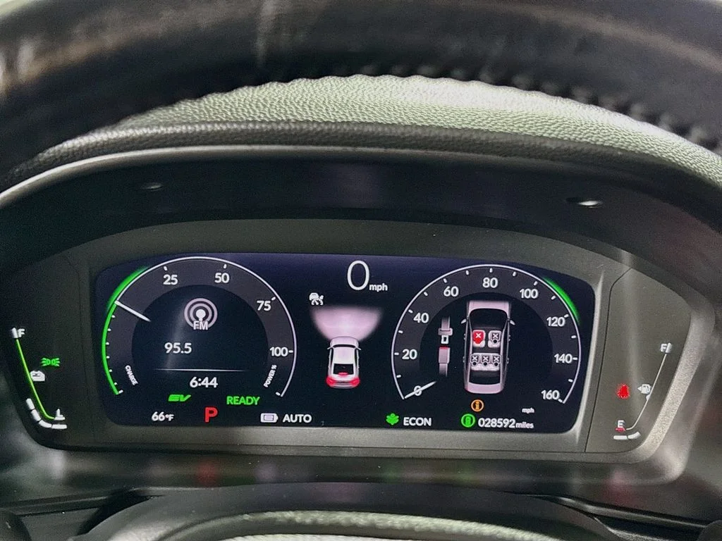 Used 2024 White Honda EX-L image 14
