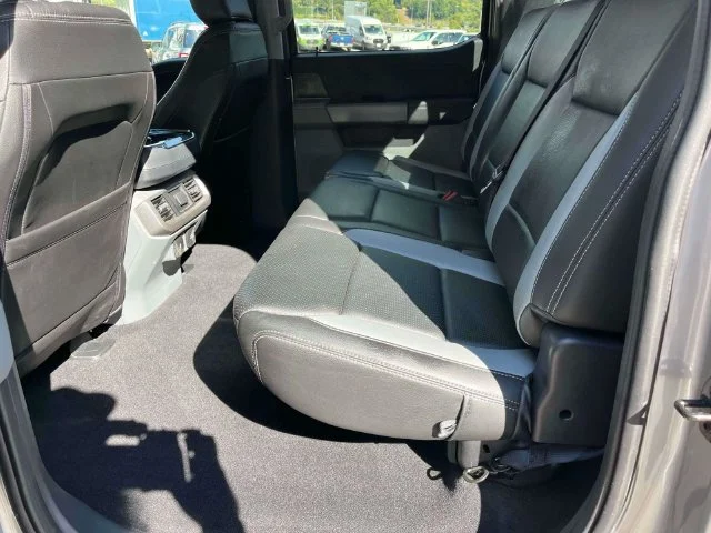 Certified Used 2023 Silver Metallic Ford XLT image 18