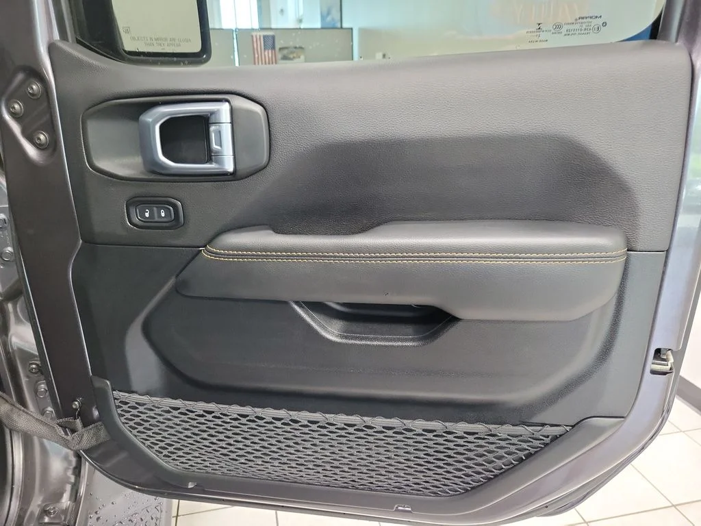 Used 2021 Gray Jeep Overland image 23