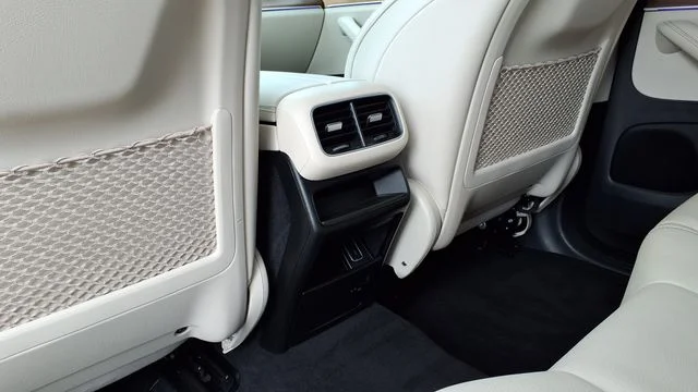 Used 2022 White Mercedes-Benz GLE 350 image 18