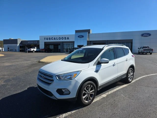 Used 2018 White Ford SE image 7
