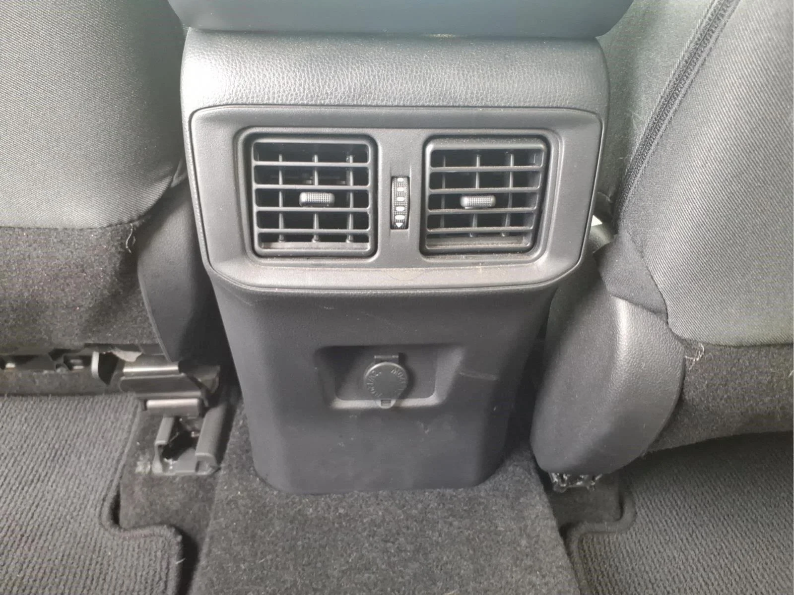 Used 2024 Silver Sky Metallic Toyota LE image 15