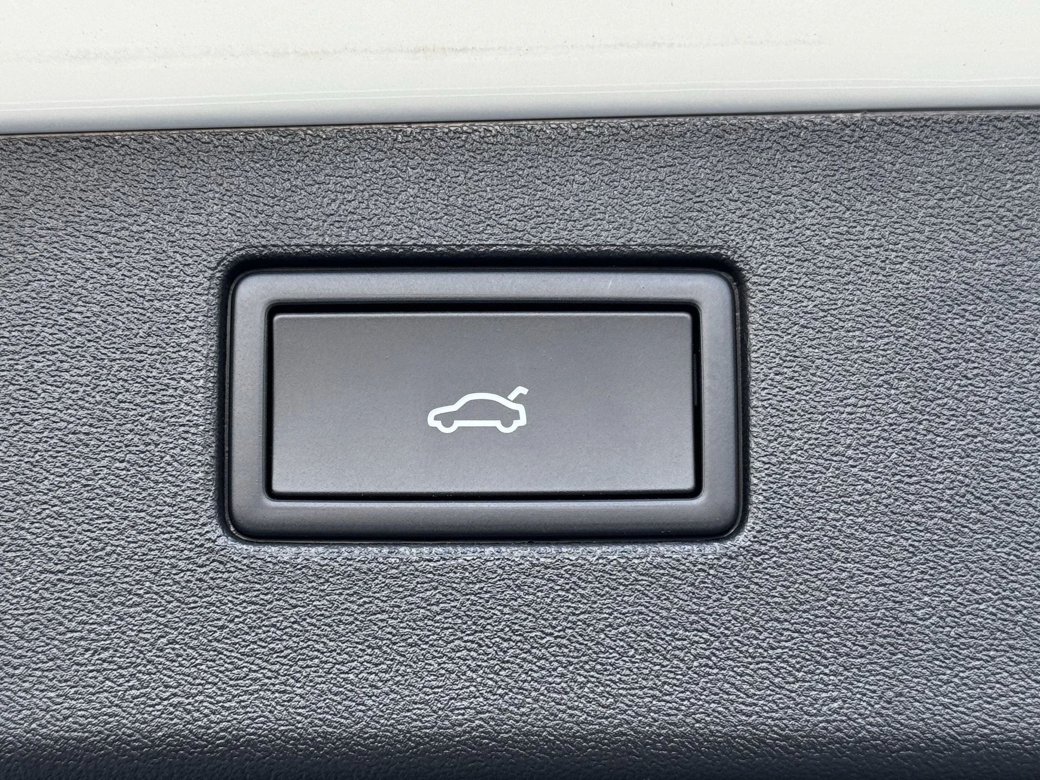 New 2026 Opal White Pearl Volkswagen SE R-Line Black image 35