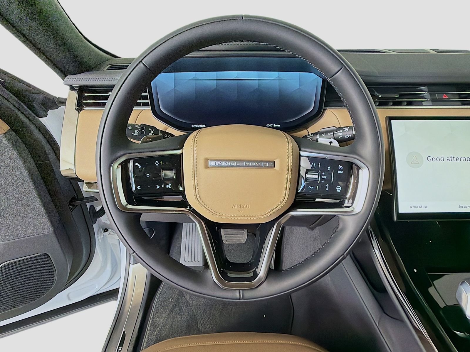 New 2026 Fuji White Land Rover SE image 11