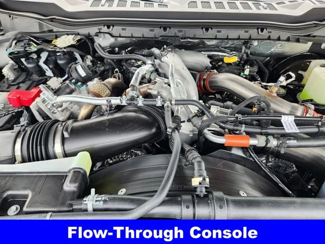 New 2026 Glacier Gray Metallic Tri-Coat Ford F-250® King Ranch® image 32