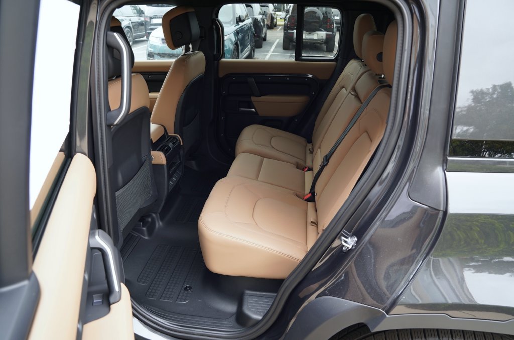 New 2026 Carpathian Grey Land Rover S image 28