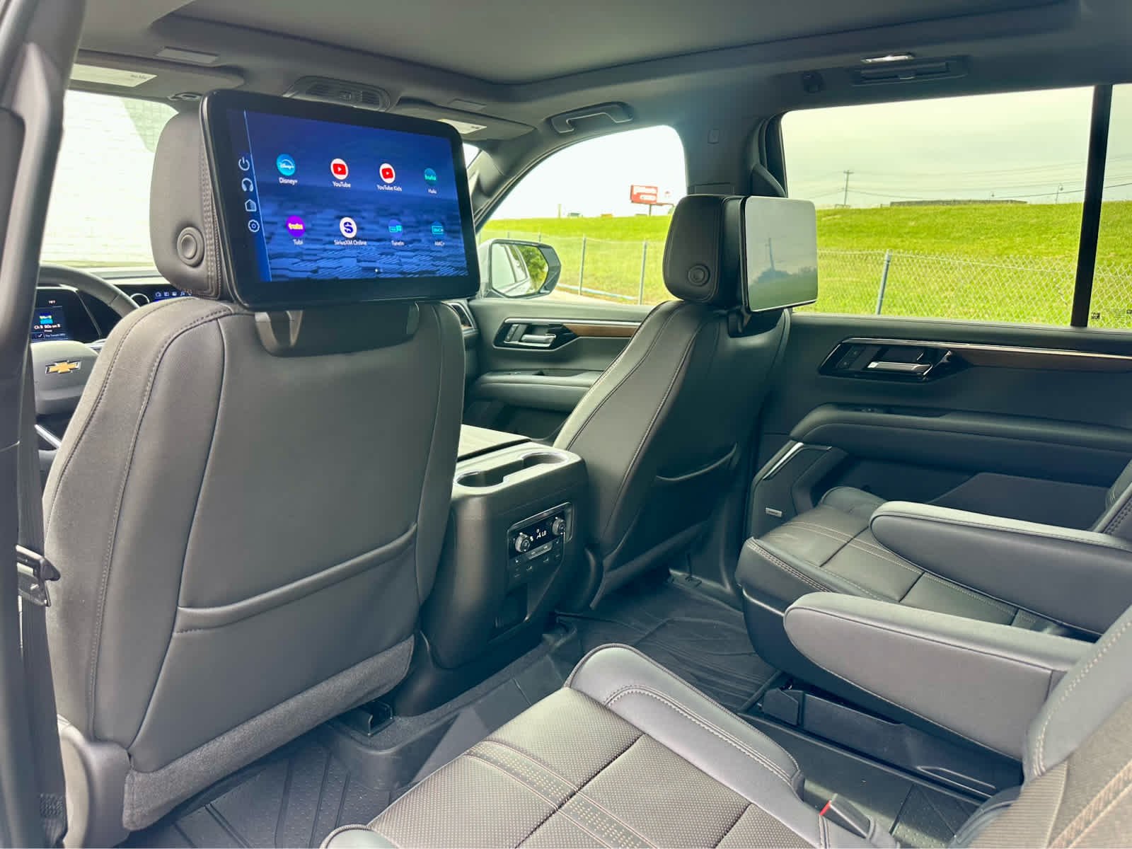 Used 2025 Sterling Gray Metallic Chevrolet High Country image 13