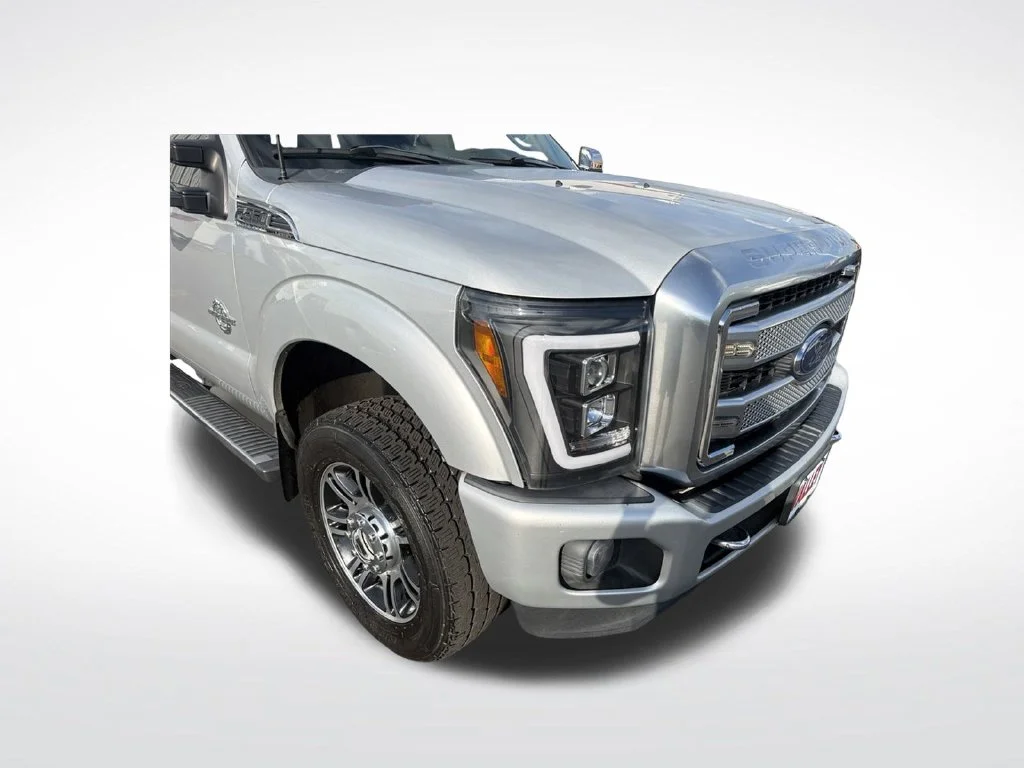 Used 2015 Ingot Silver Ford Lariat image 13
