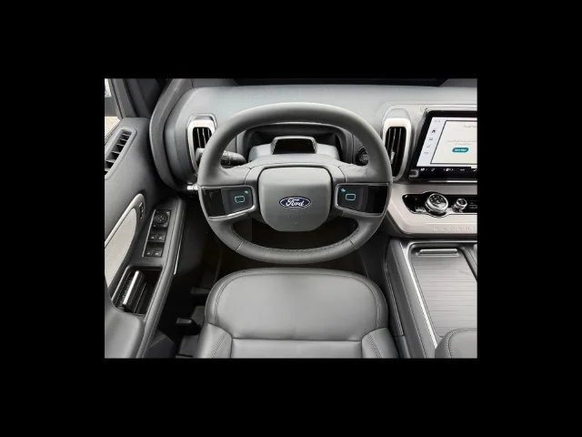 New 2027 Black Ford Active image 14