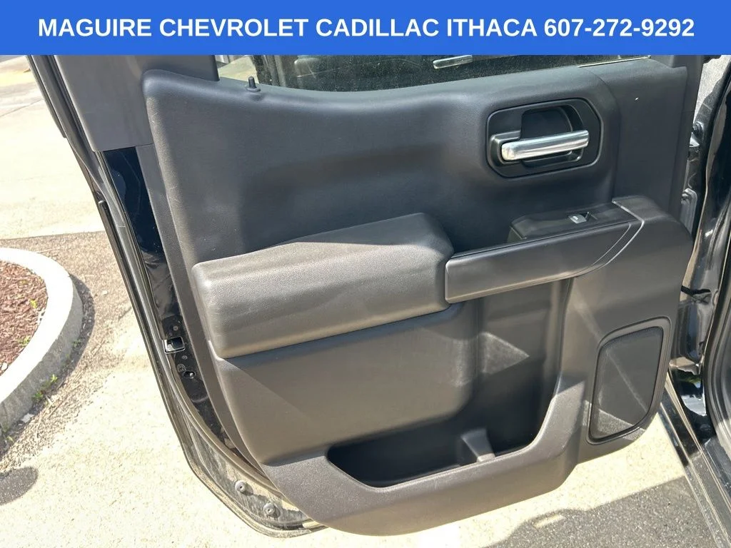 Used 2019 Black Chevrolet LT image 13