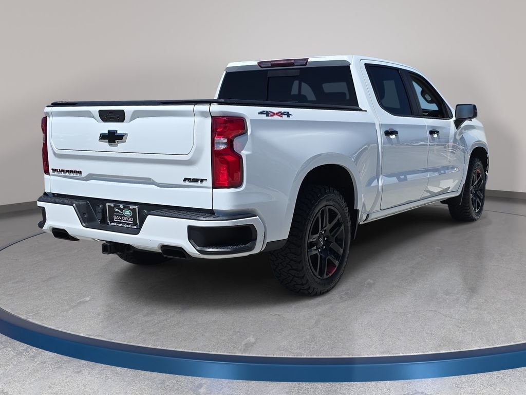 Used 2021 White Chevrolet RST image 6