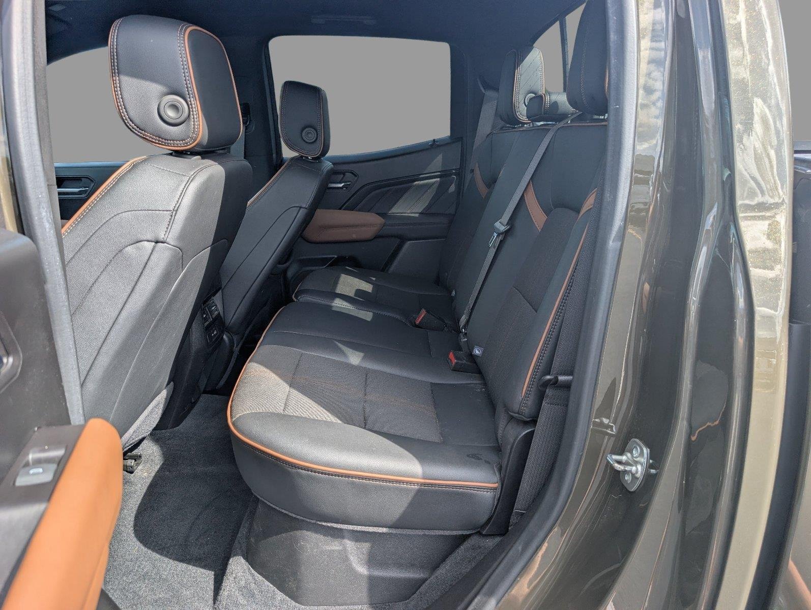 Used 2024 Deep Bronze Metallic GMC AT4 image 33