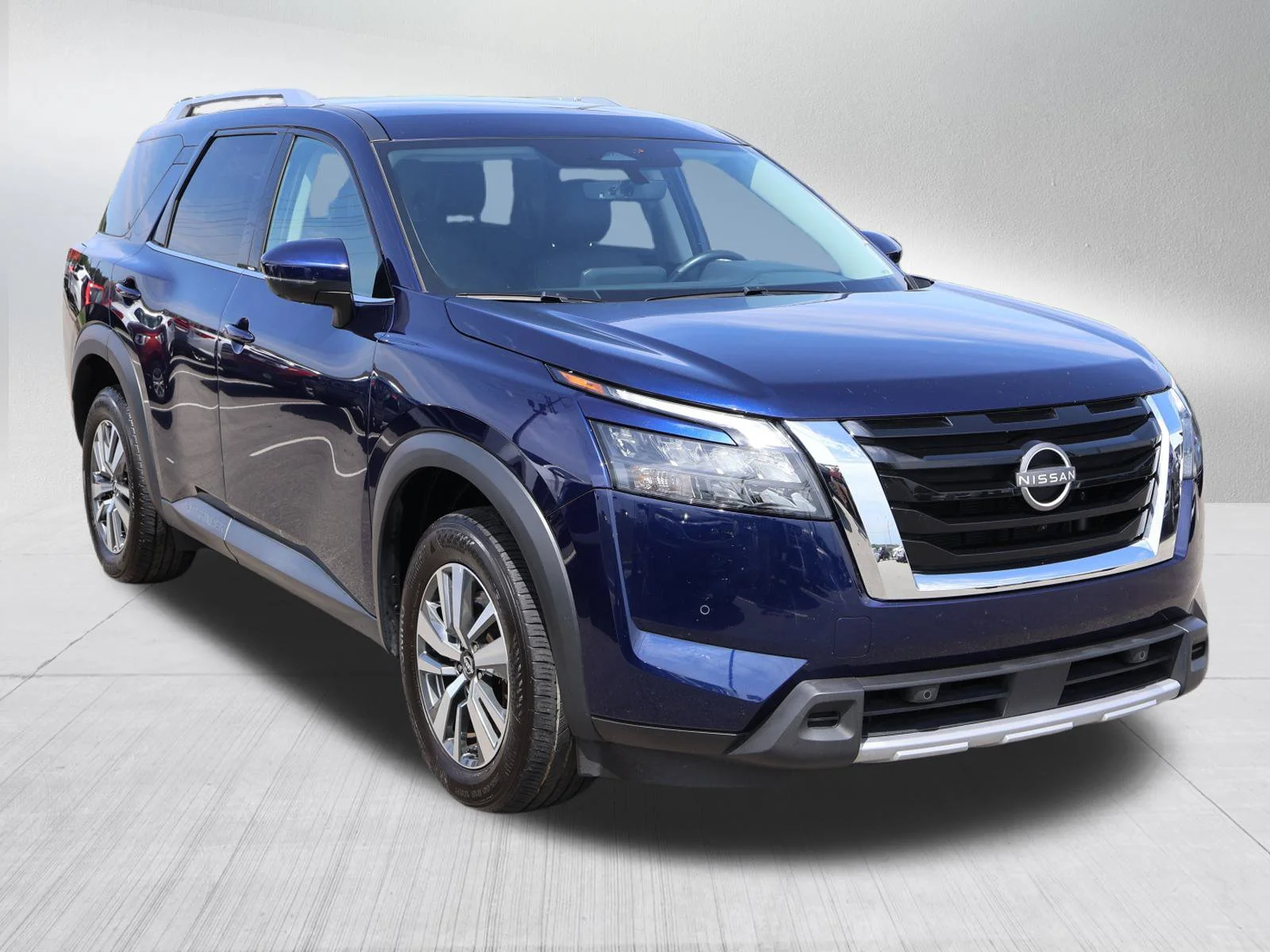 Used 2025 Nissan Pathfinder SL with VIN 5N1DR3CC7SC237810 for sale in Kansas City