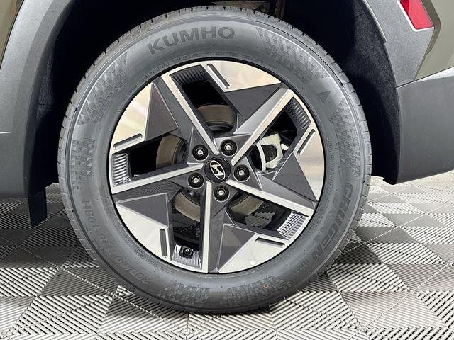 New 2026 Green Hyundai SEL FWD image 45