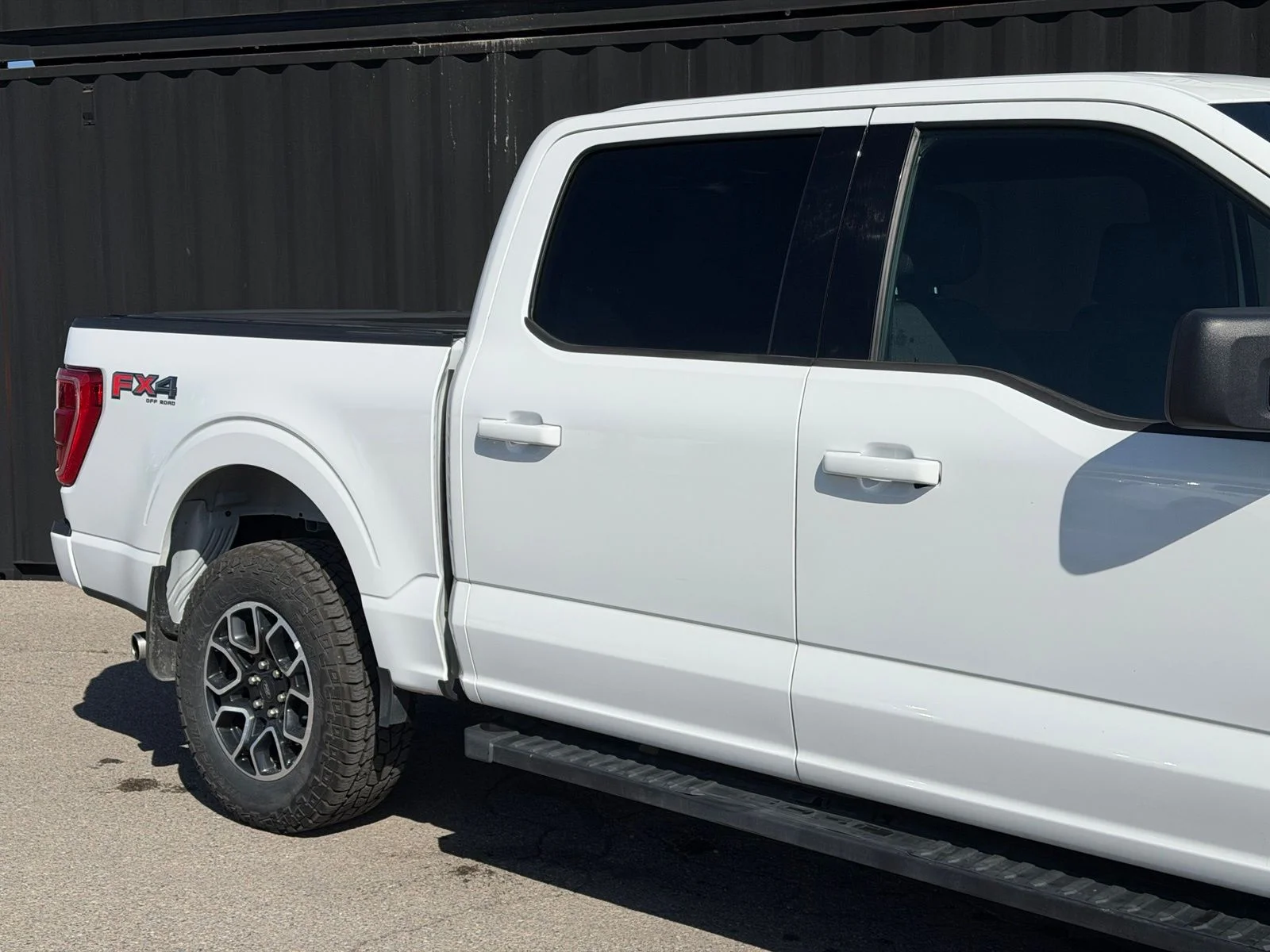 Used 2023 White Ford XLT image 5