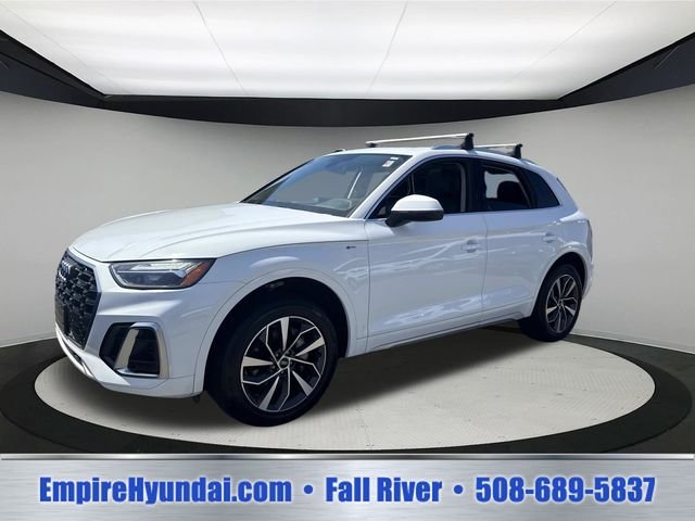 2024 Audi Q5 45 Premium Plus's photo