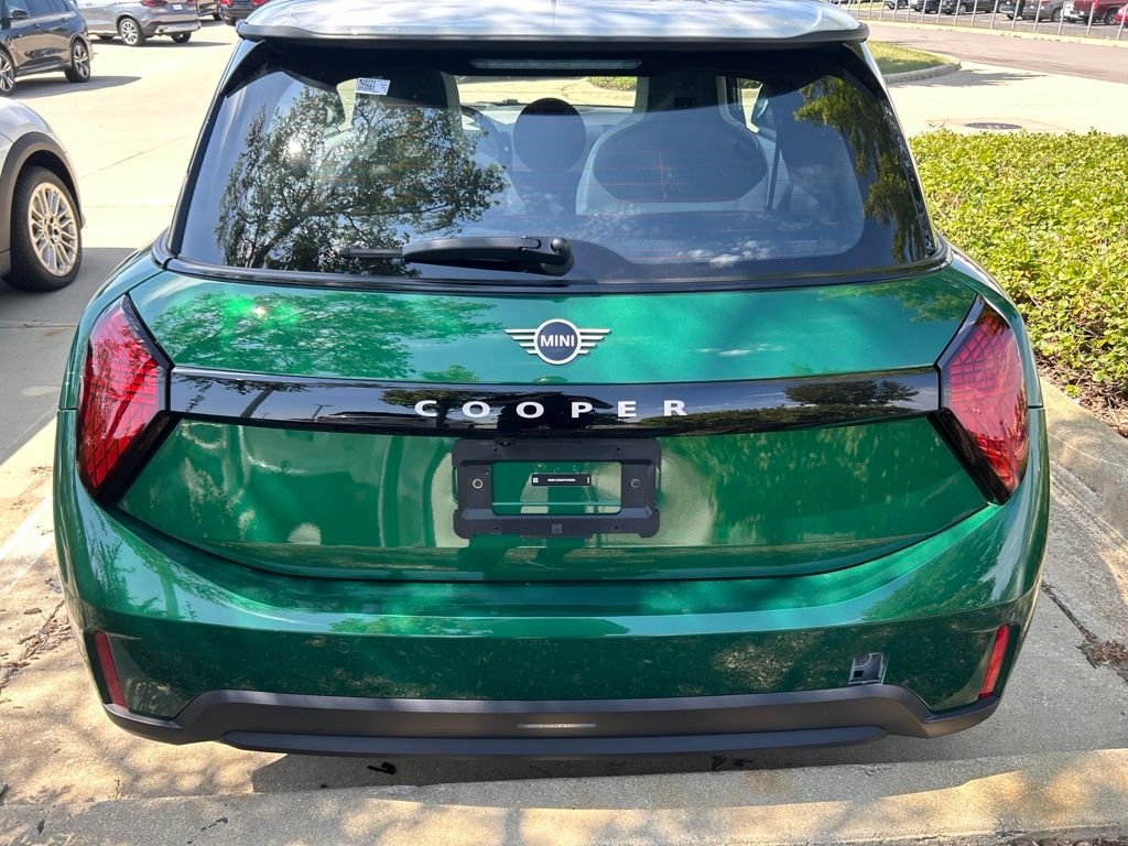 Certified Used 2026 British Racing Green MINI Iconic image 9