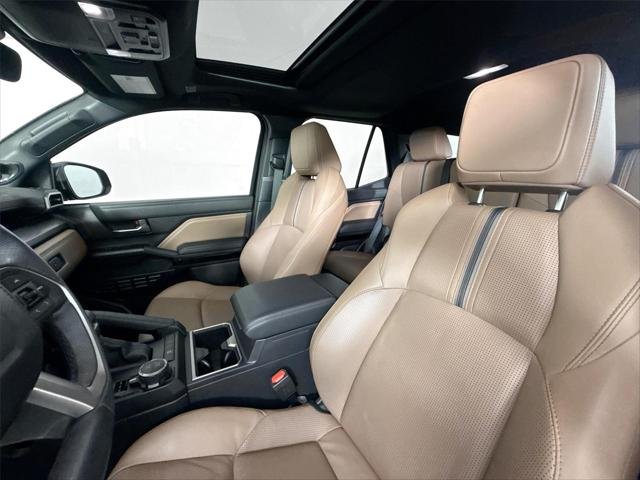 Certified Used 2025 BLACK Toyota  image 3
