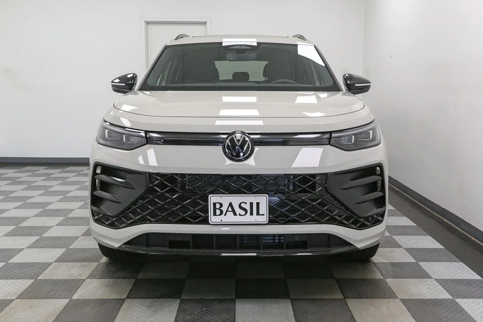 New 2026 Sandstone Volkswagen SE R-Line Black image 3