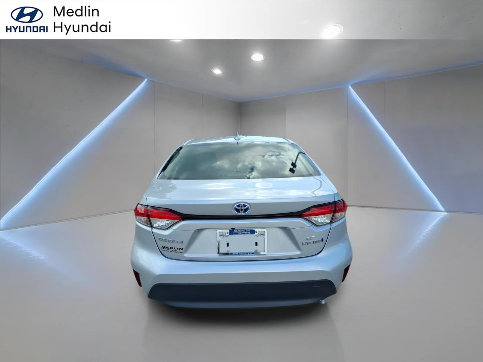 2023 Toyota Corolla LE - Photo 4