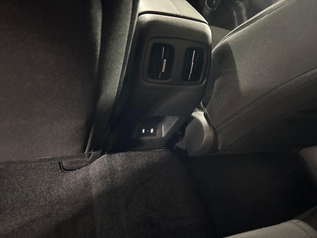 New 2026 White Hyundai SEL AWD image 27