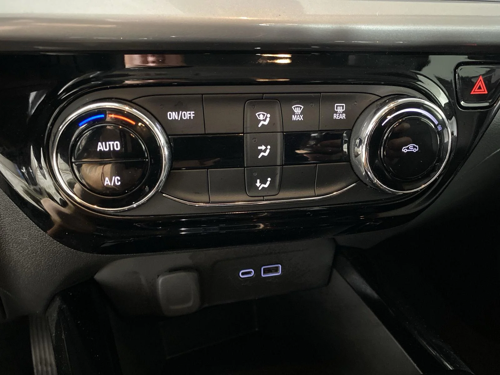 Used 2024 Mosaic Black Metallic Chevrolet LT image 18