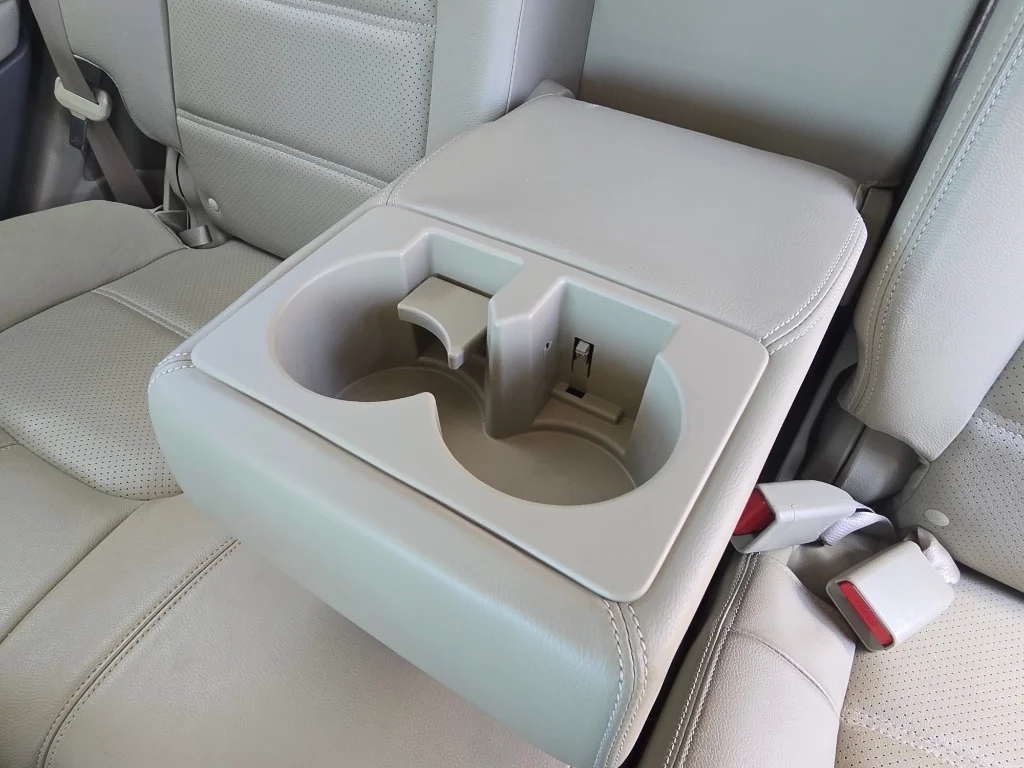 Used 2014 Tinted Bronze Metallic Nissan LE image 30