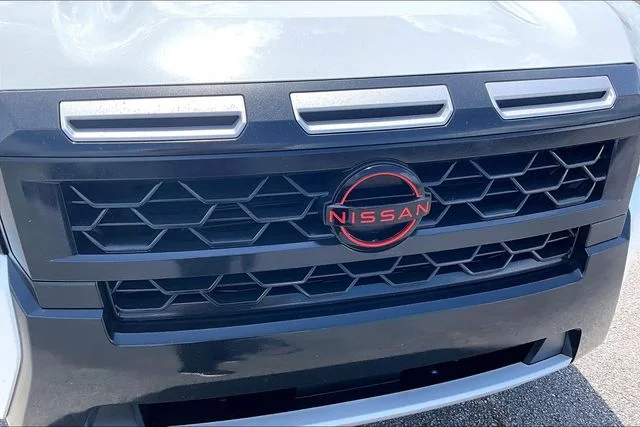 Certified Used 2025 White Nissan PRO-4X image 30
