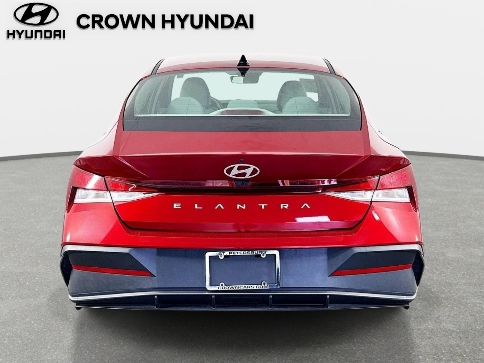 Used 2024 Ultimate Red Hyundai SEL image 6