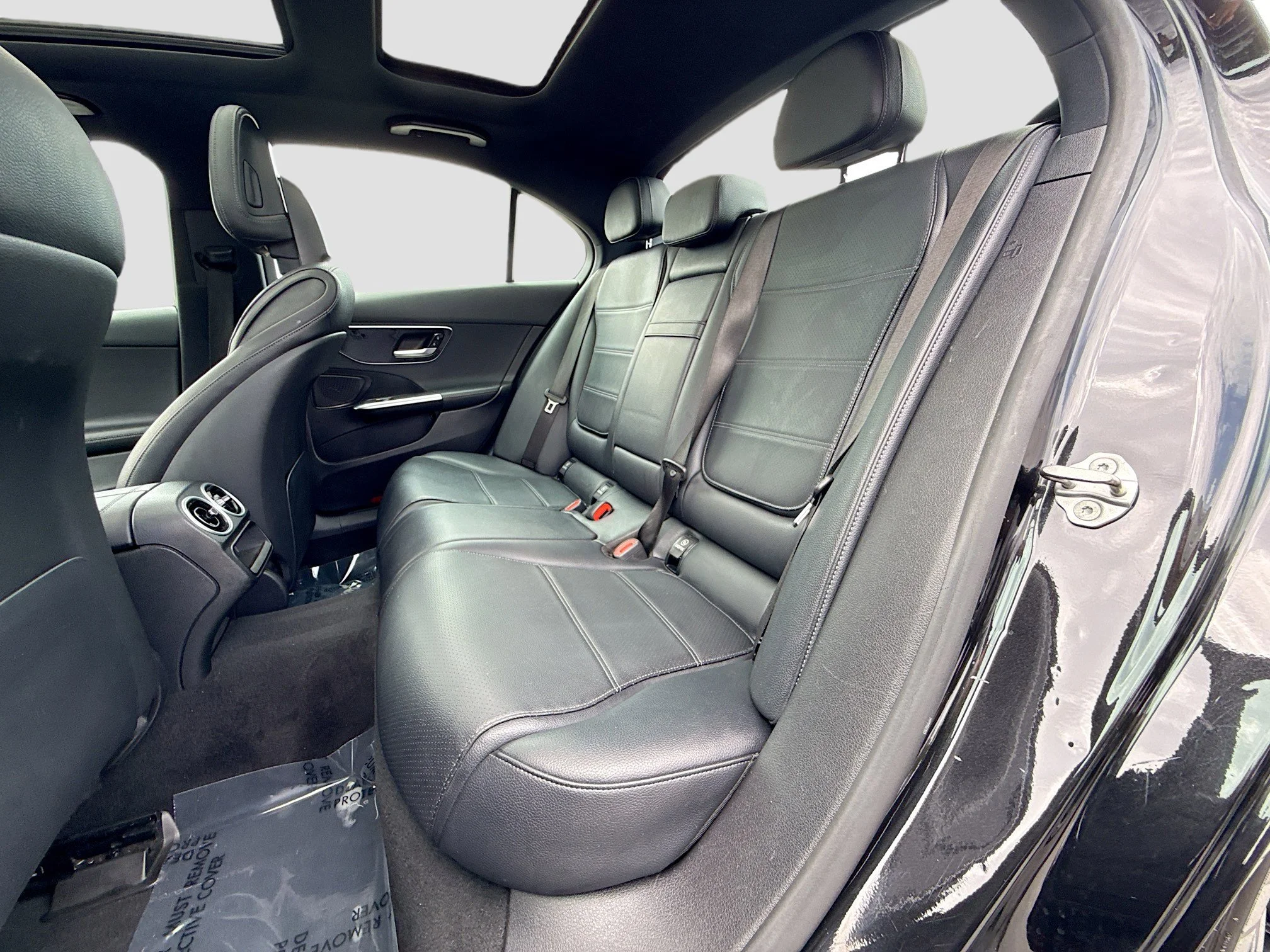 Used 2022 Obsidian Black Metallic Mercedes-Benz C 300 image 21