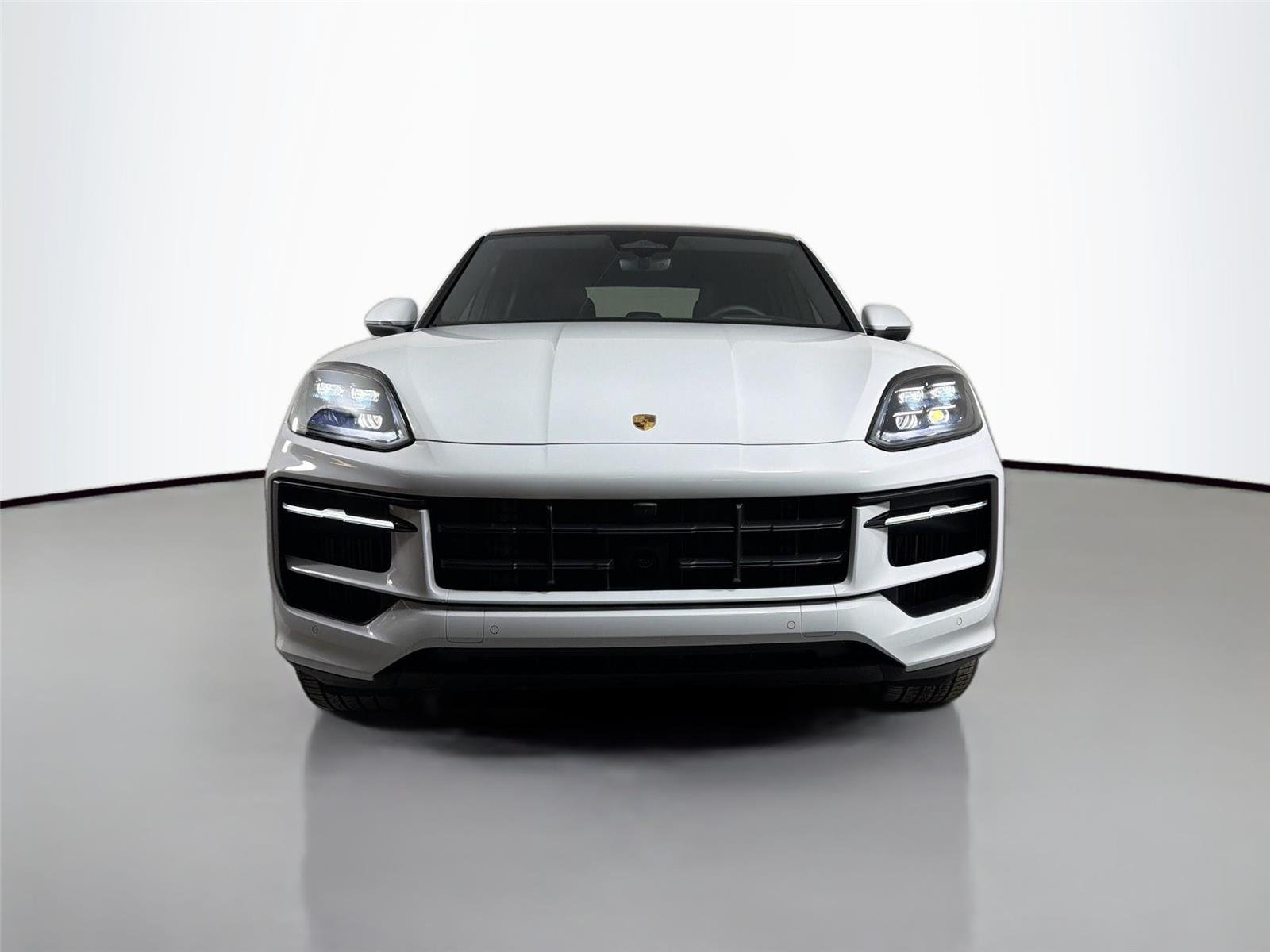 New 2026 Carrara White Metallic Porsche Coupe image 10