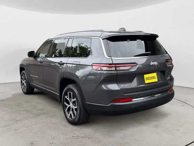 Used 2024 Gray Jeep Limited image 3