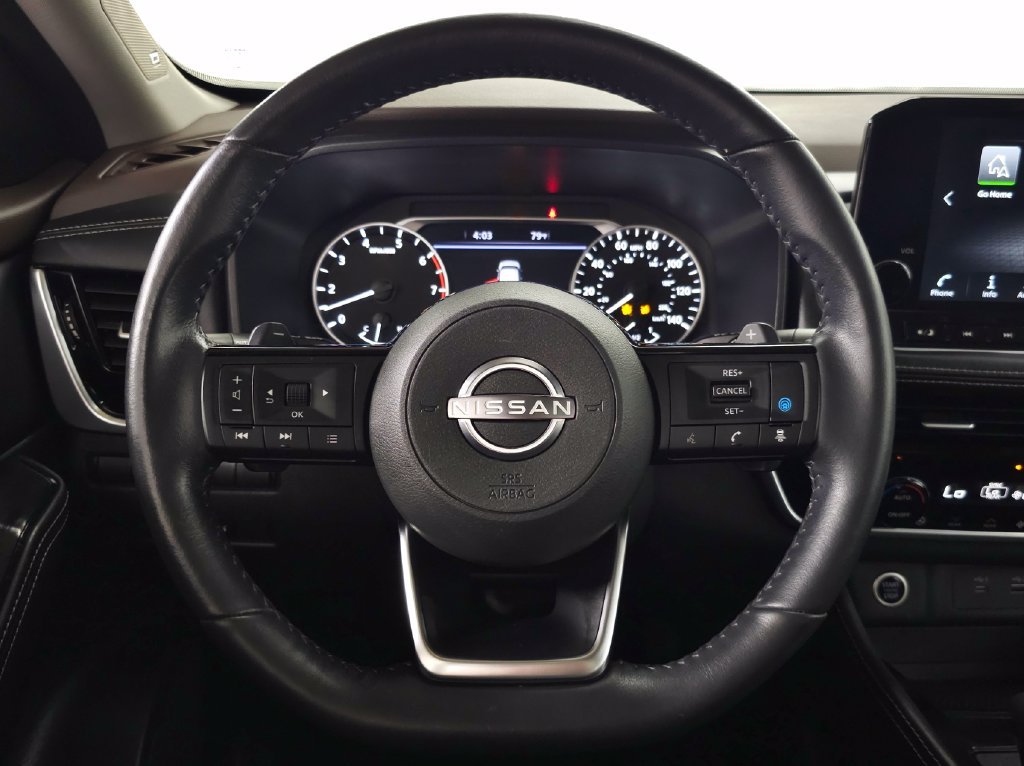 Used 2023 White Nissan SL image 20