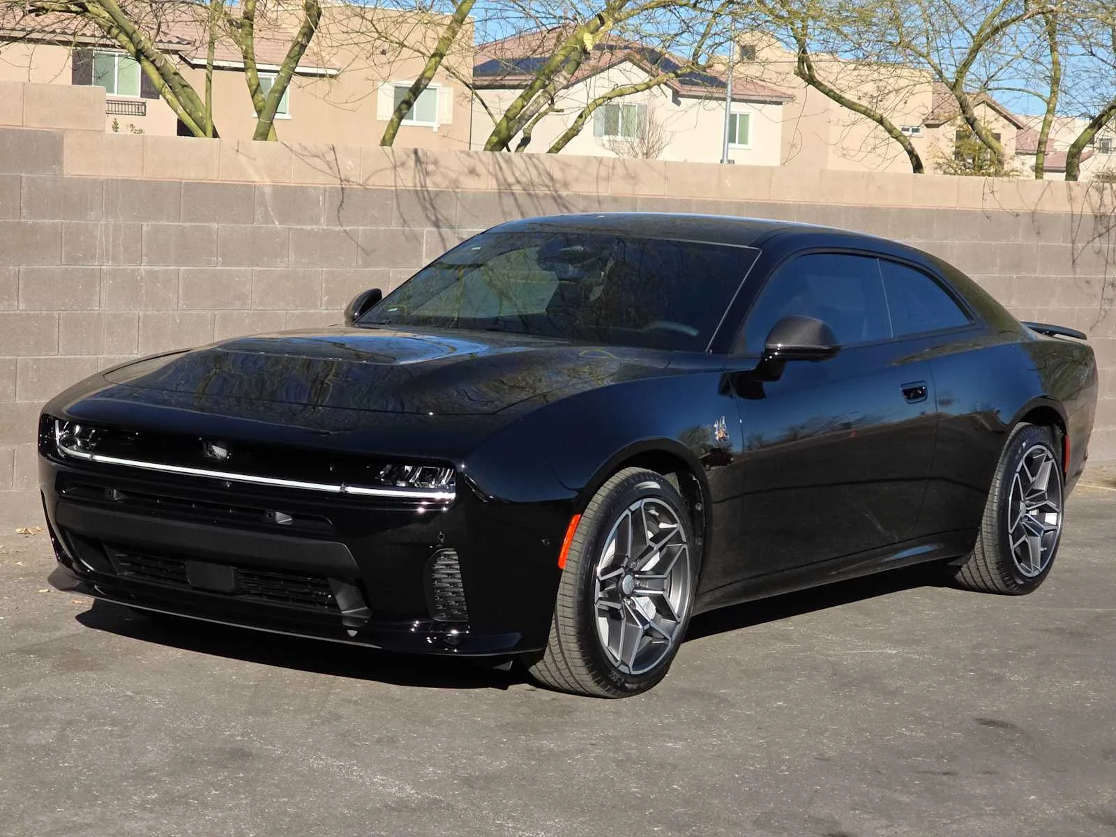 New 2026 Diamond Black Crystal Pearlcoat Dodge Scat Pack Plus image 4