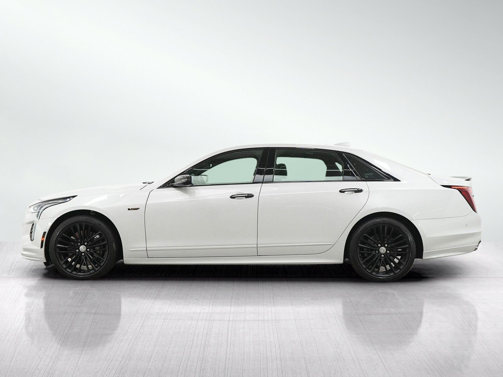 Used 2019 Cadillac CT6 V with VIN 1G6KW5RJ3KU139554 for sale in Burnsville, Minnesota