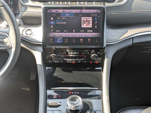Used 2024 Gray Jeep 4xe image 18