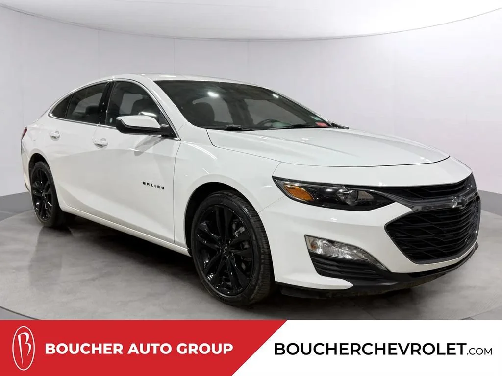 Used 2024 Summit White Chevrolet 1LT image 1