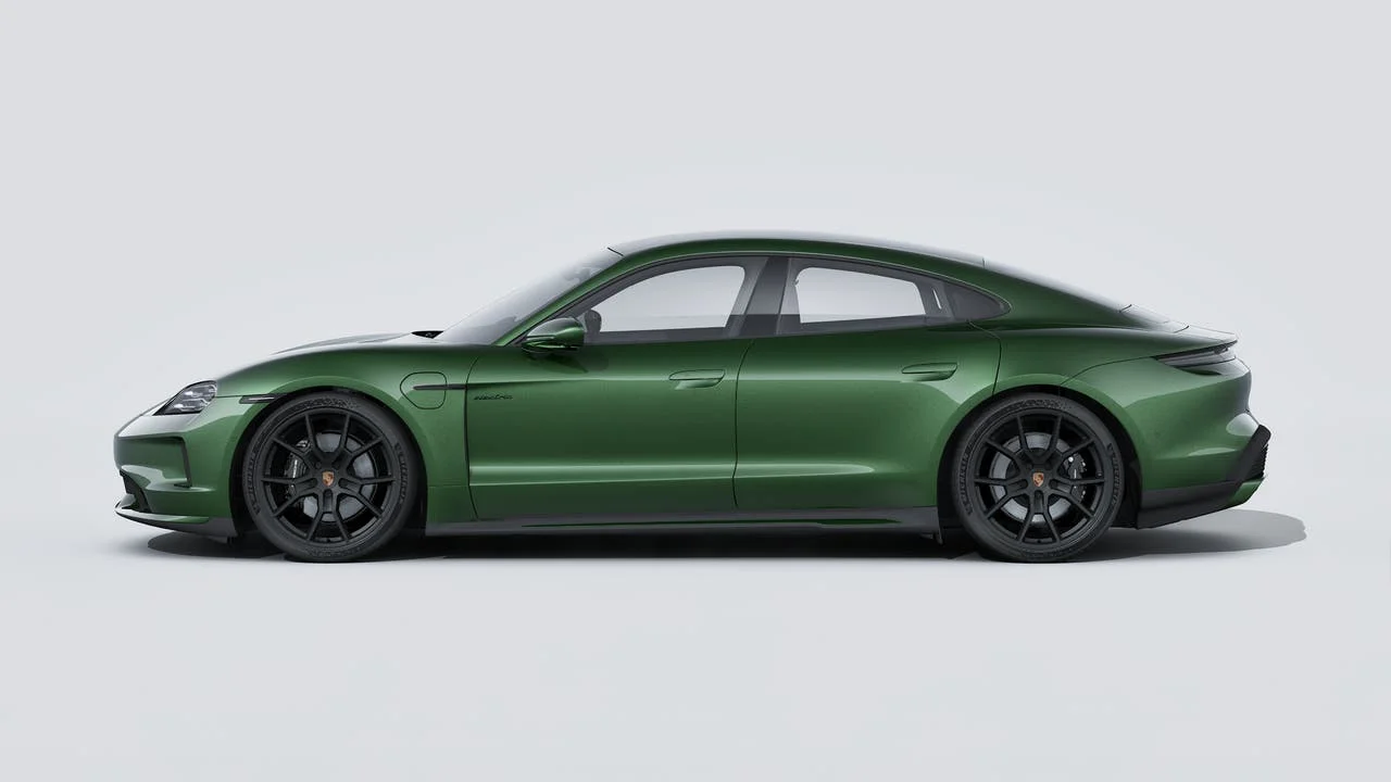 New 2026 Oak Green Metallic Neo Porsche 4 image 2
